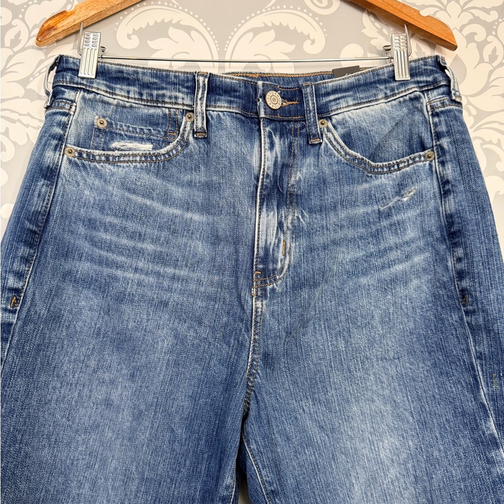 Torrid Distressed High Rise Stretch + Rigid Jeans - Picture 4 of 9